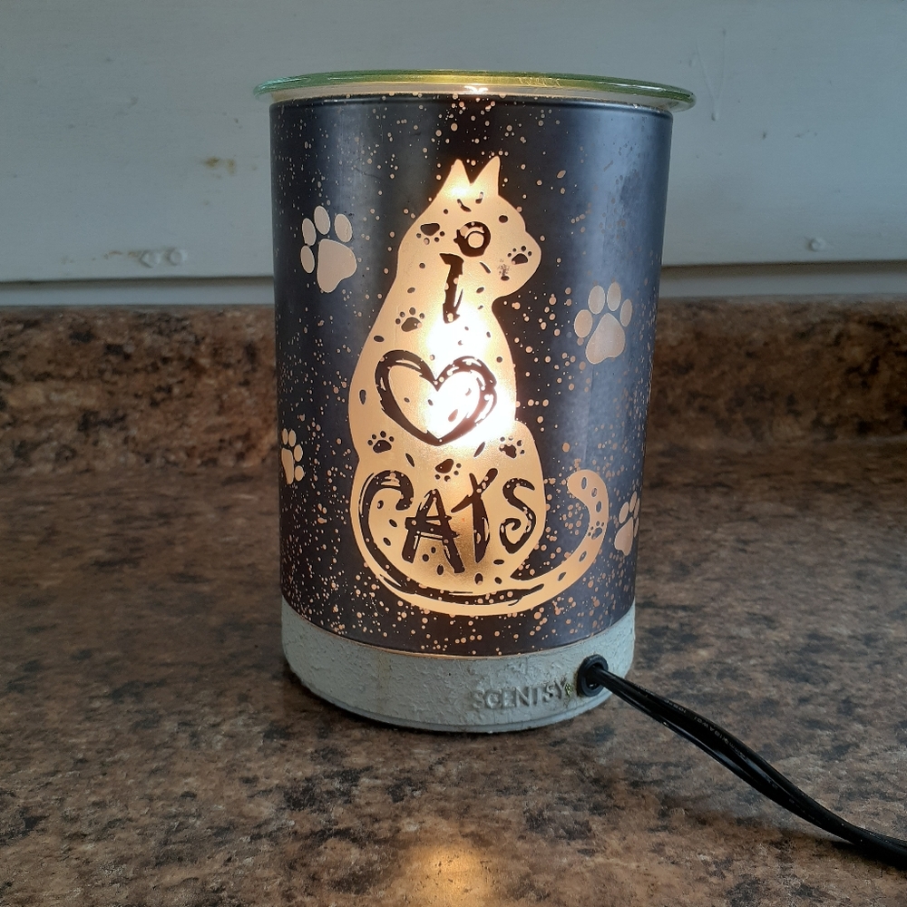 Cat scentsy warmer
